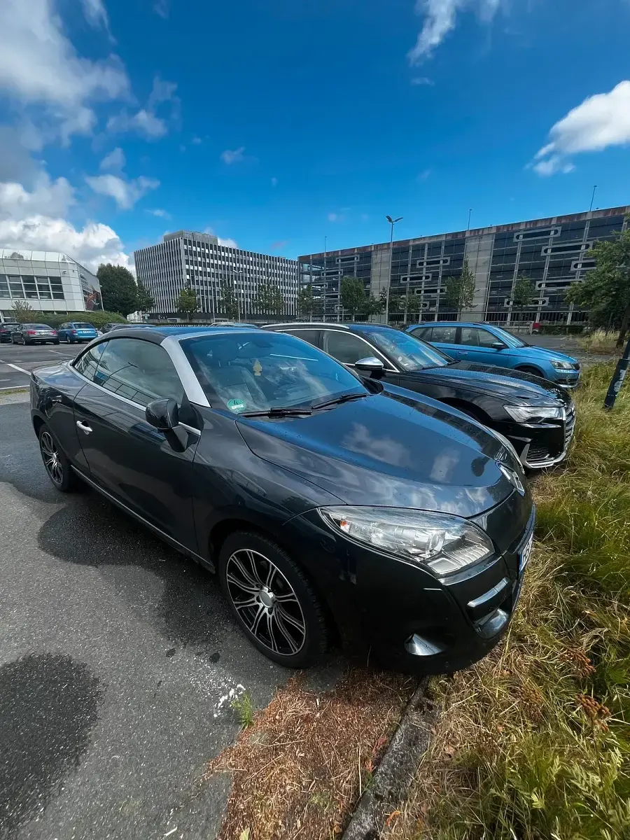 Gebraucht Renault Mégane Cabriolet 110 PS (80 kW) 2012 Schwarz Cabrio