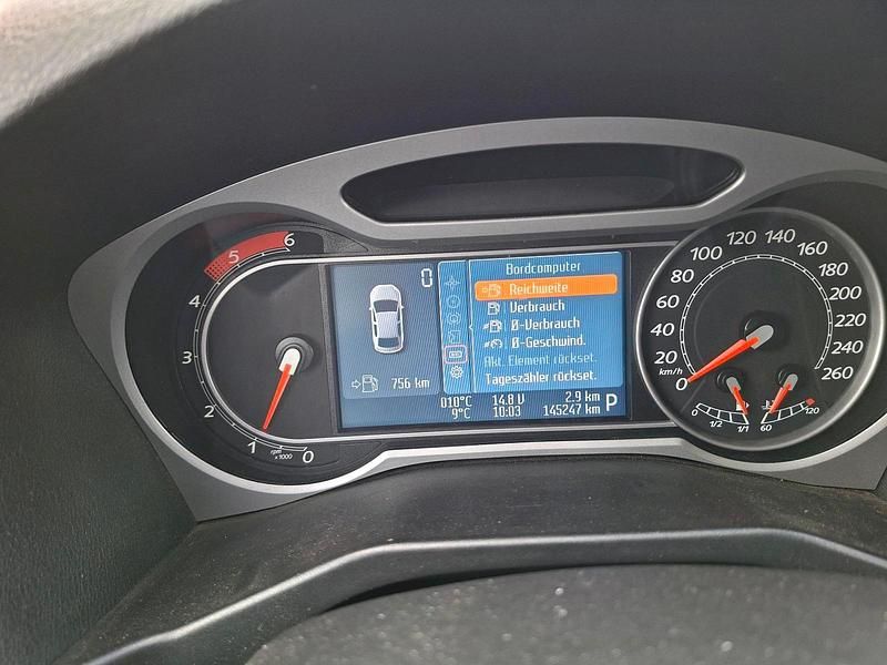 Gebraucht Ford Mondeo 160 PS (117 kW) 2010 Schwarz Kombi