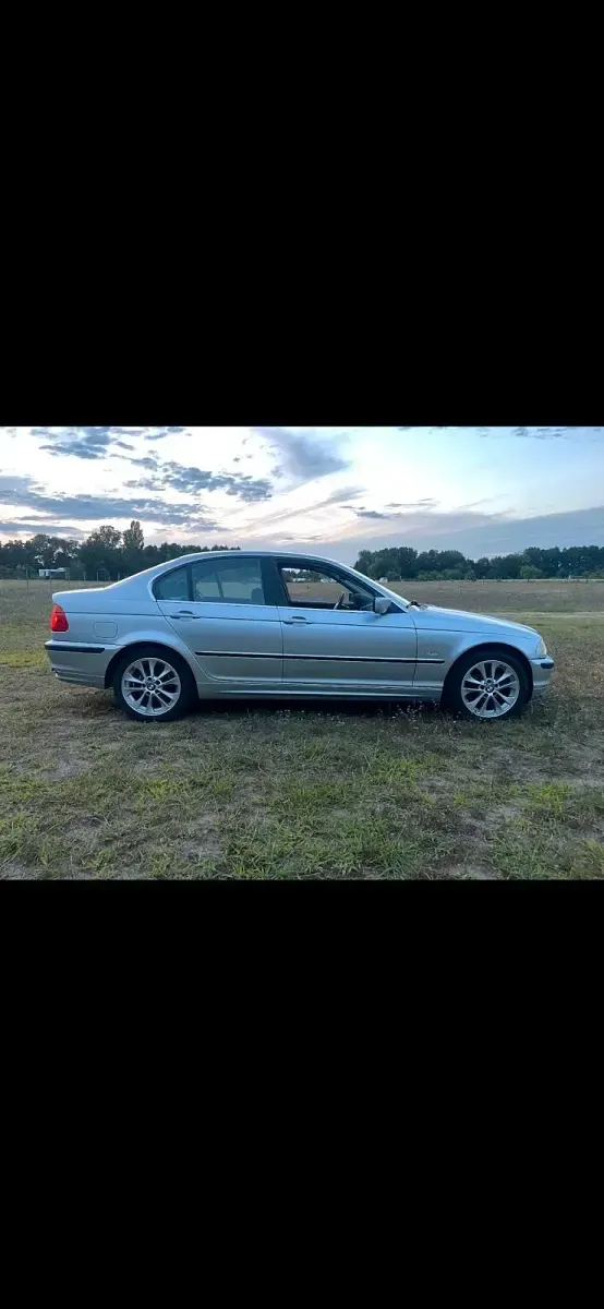 Gebraucht BMW 325 192 PS (141 kW) 2001 Silber Limousine