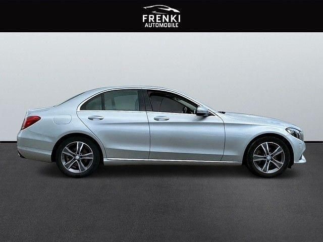 Gebraucht Mercedes C180 156 PS (114 kW) 2016 Silber Limousine