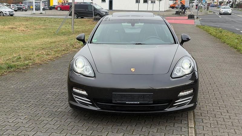 Gebraucht Porsche Panamera 4 299 PS (219 kW) 2011 Schwarz Limousine