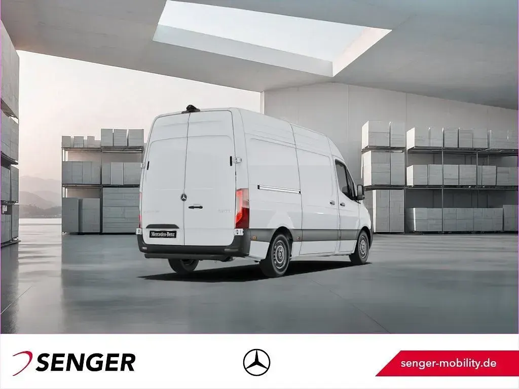 Gebraucht Mercedes Sprinter 170 PS (125 kW) 2025 Weiß Van