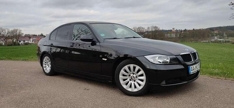 Gebraucht 2006 BMW 318 Limousine | 2.600 € (Fairer Preis) - Bild 1/4
