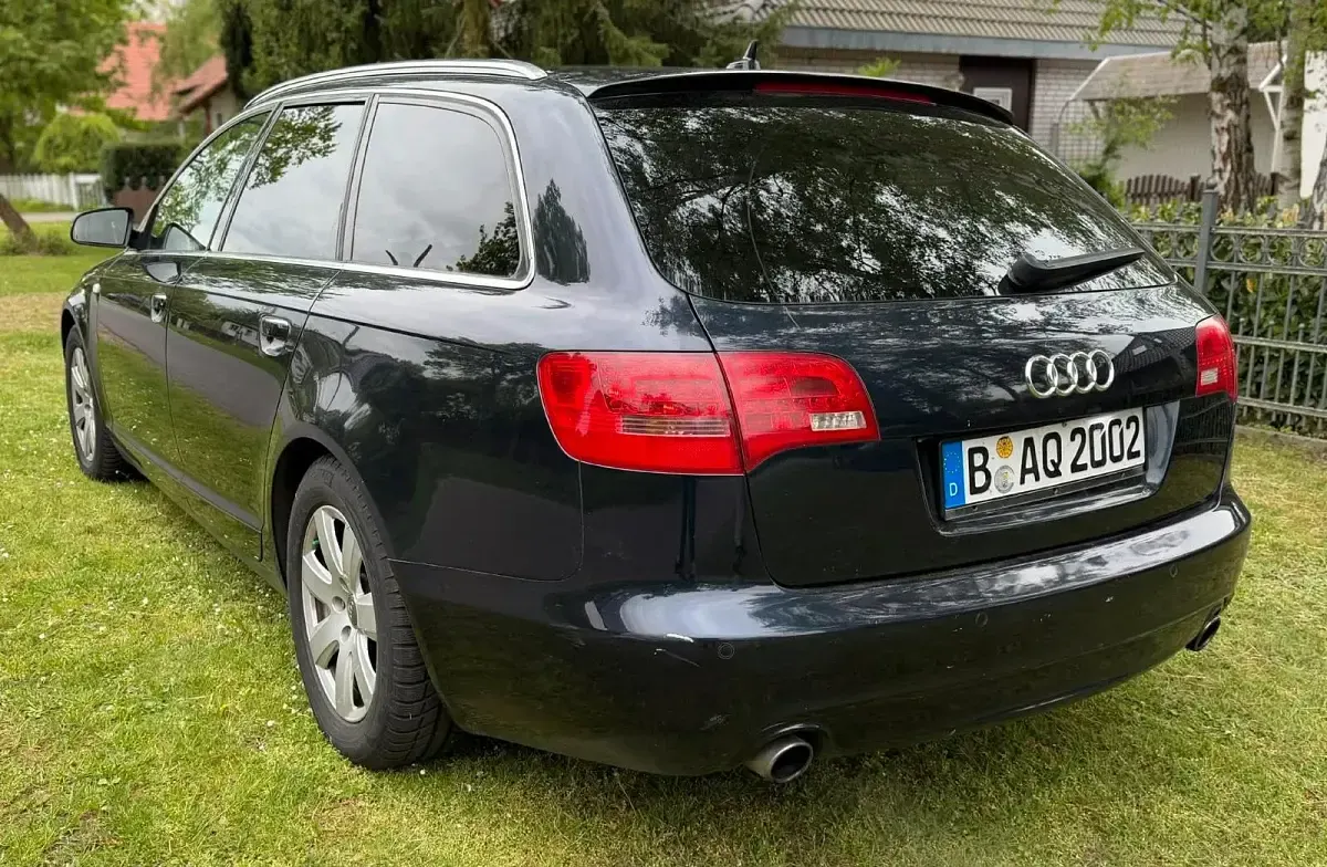 Gebraucht Audi A6 256 PS (188 kW) 2006 Blau Kombi
