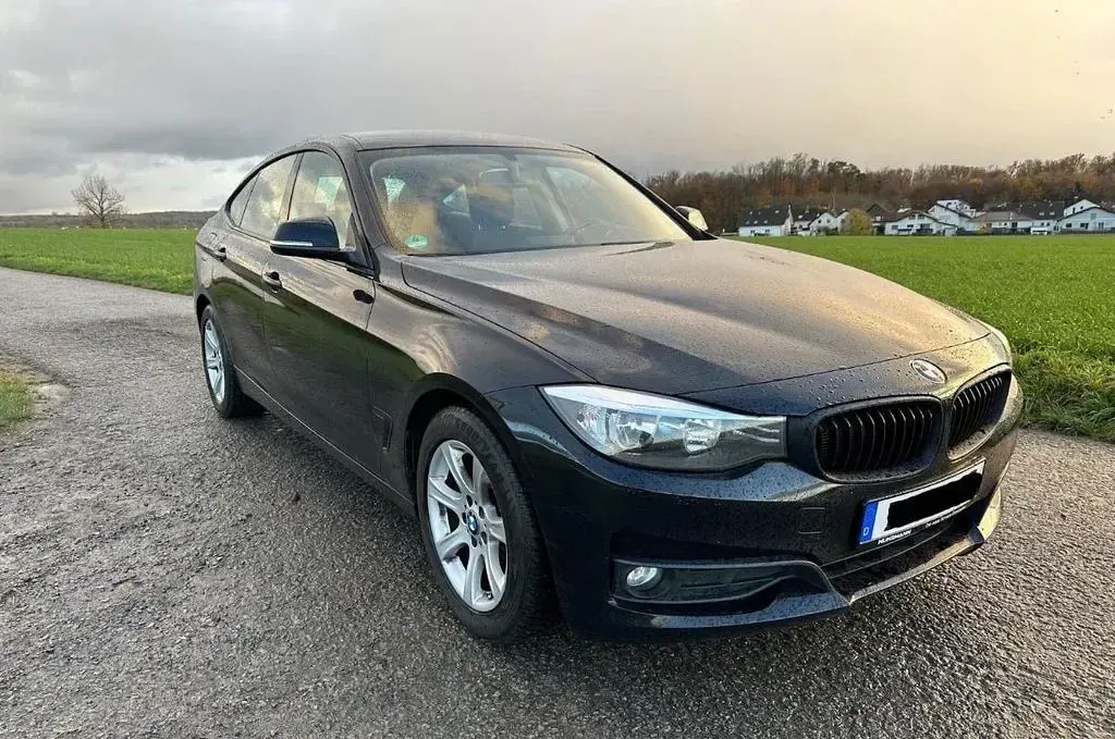 Gebraucht BMW 320 Gran Turismo 190 PS (139 kW) 2014 Schwarz Coupé