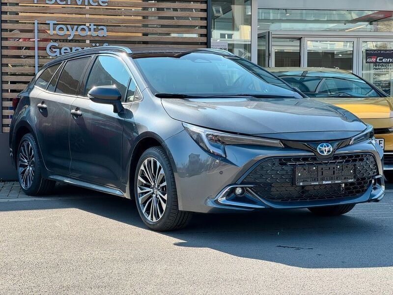 Blau Neu 2025 Toyota Corolla Limousine | 34.990 € - Bild 1/4