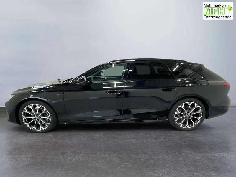 Neu Audi A6 S-Line 204 PS (150 kW) 2025 S8  midnightgreen met. Kombi