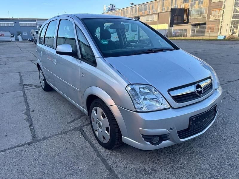 Gebraucht Opel Meriva 90 PS (66 kW) 2007 Silber Van / Kleinbus