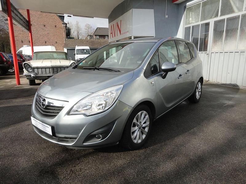 Grau Gebraucht 2012 Opel Meriva Van / Kleinbus | 5.999 € (Fairer Preis) - Bild 1/4