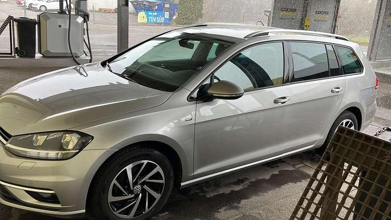 Gebraucht VW Golf VII Join 116 PS (85 kW) 2018 Silber Kombi