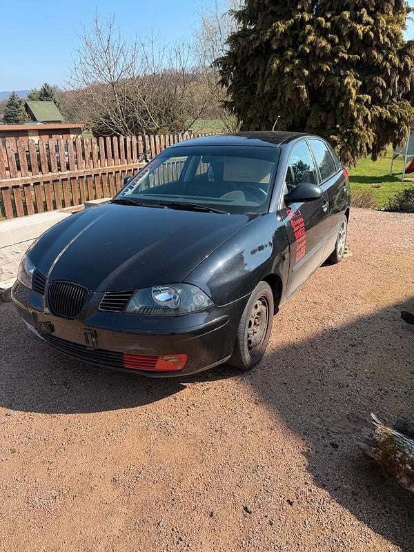 Gebraucht Seat Ibiza 74 PS (54 kW) 2004 Schwarz Kleinwagen