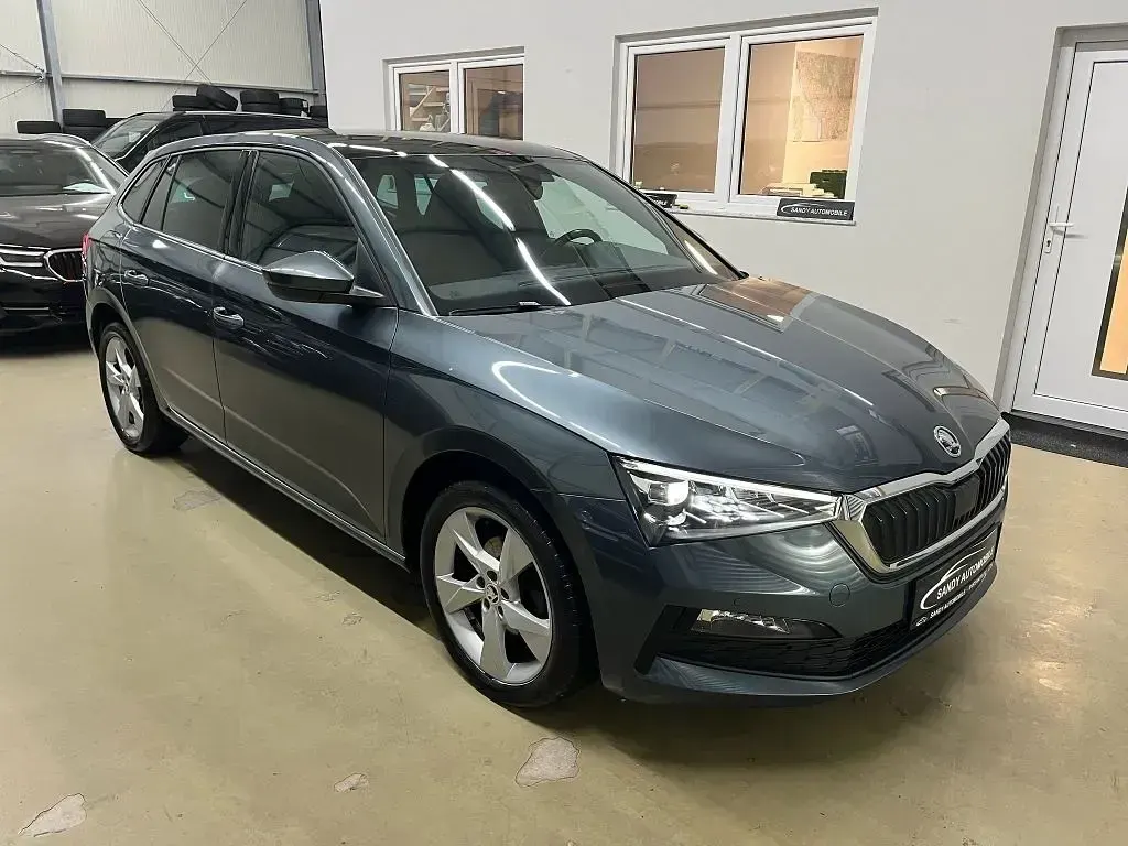 Gebraucht Skoda Scala Style 116 PS (85 kW) 2020 Quarzgrau metallic Kleinwagen