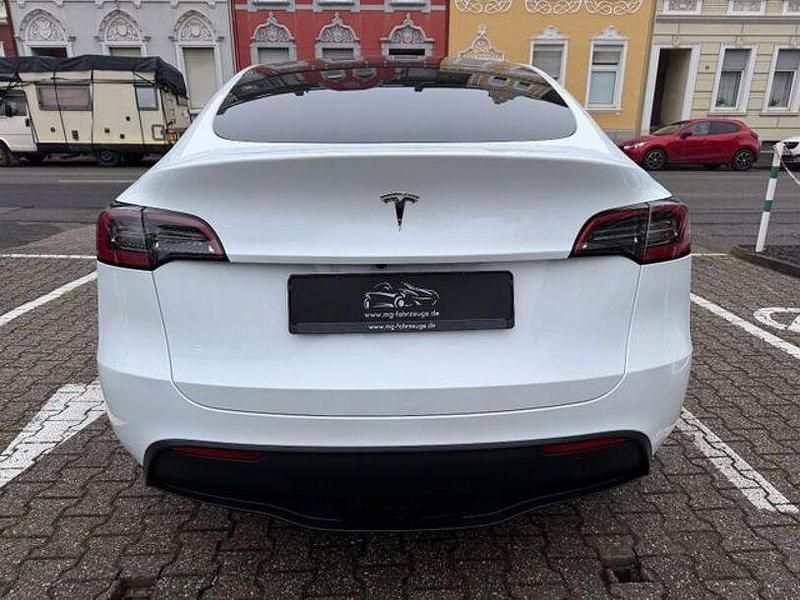 Gebraucht Tesla Model Y RWD 440 kW (599 PS) 2022 Weiß SUV