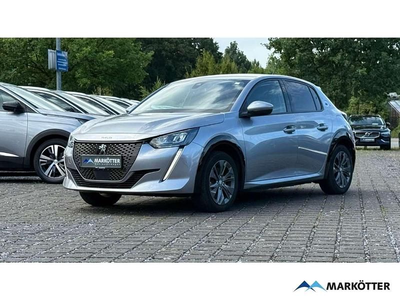 Grau Gebraucht 2021 Peugeot e-208 Allure Kleinwagen | 15.790 € (Fairer Preis) - Bild 1/4
