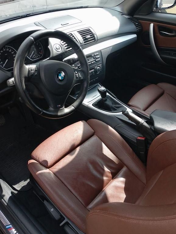 Gebraucht BMW 118 Cabriolet Performance 143 PS (105 kW) 2010 Schwarz Cabrio