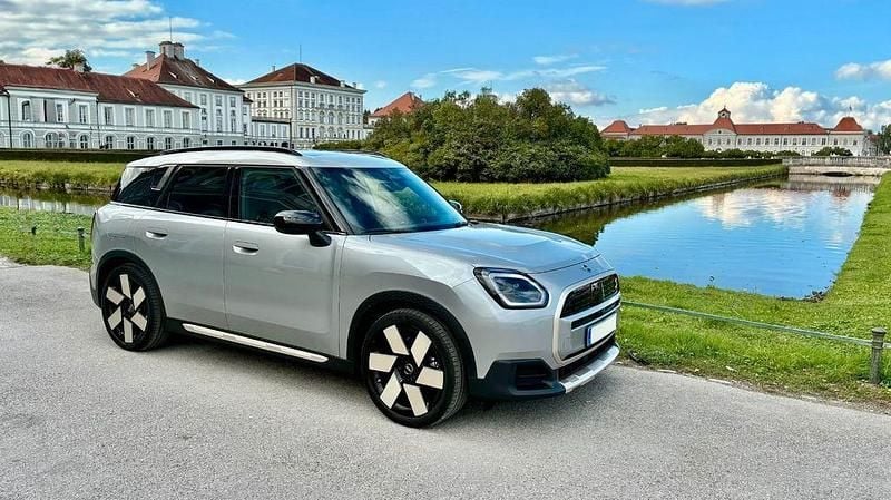 Gebraucht Mini Cooper S Countryman Favoured 230 kW (313 PS) 2024 Silber SUV
