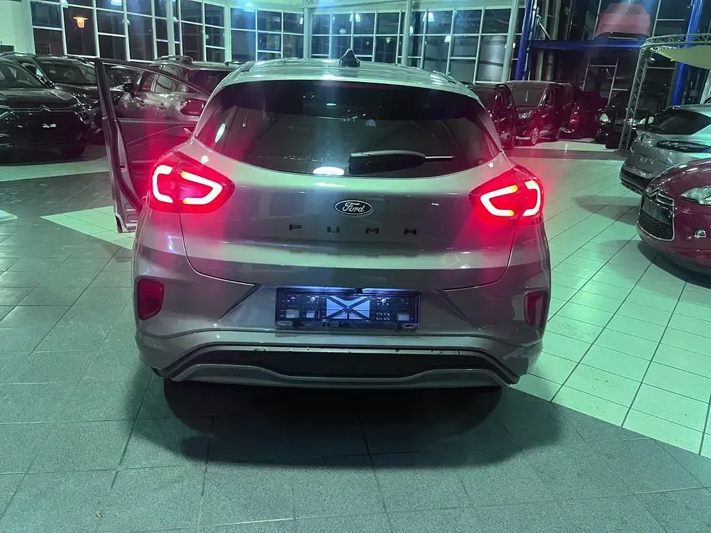 Gebraucht Ford Puma ST-Line 125 PS (91 kW) 2025 Grau SUV