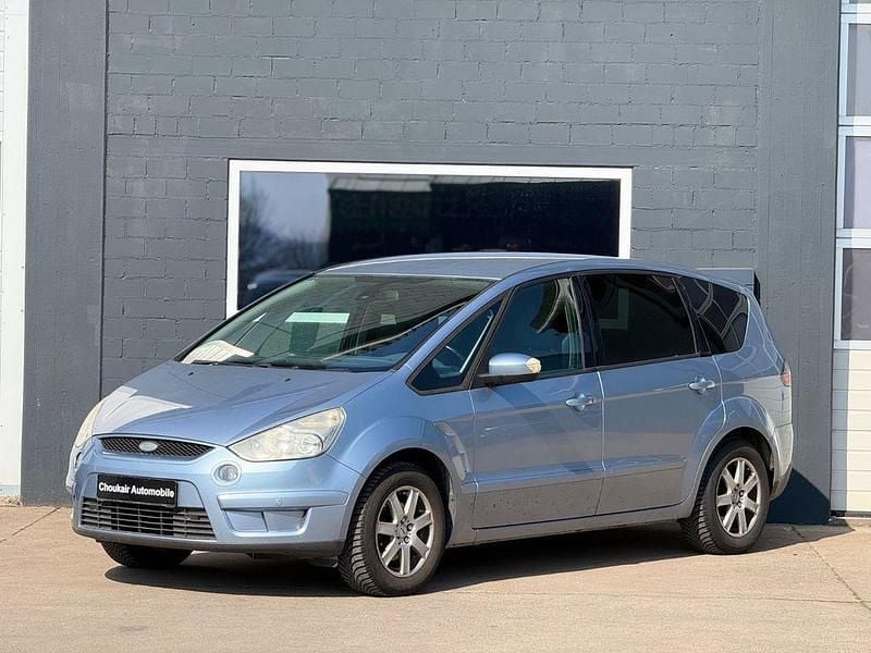 Gebraucht Ford S-MAX Trend 145 PS (106 kW) 2007 Grau Van / Kleinbus