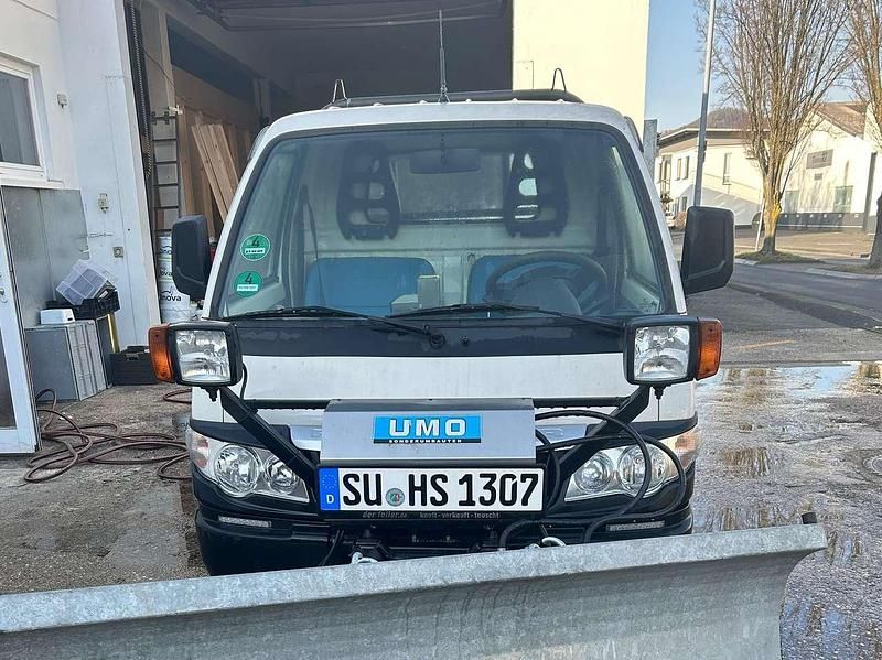 Second-hand Piaggio Porter 71 CP (52 kW) 2015 Alb
