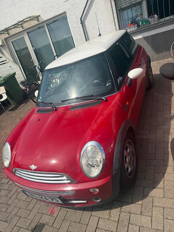 Rot Gebraucht 2005 Mini Cooper Coupé Coupé | 1.590 € (Superpreis) - Bild 1/4
