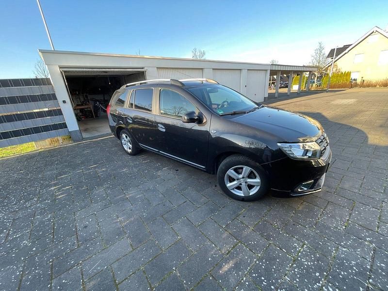 Gebraucht Dacia Logan MCV Lauréate 73 PS (53 kW) 2017 Schwarz Kombi
