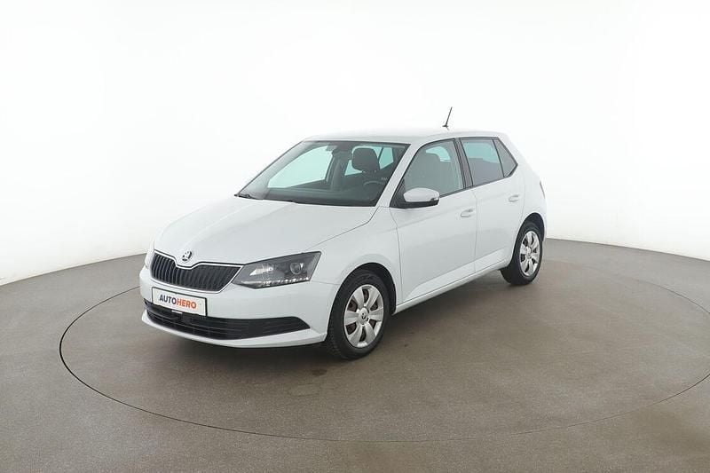 Weiß Gebraucht 2016 Skoda Fabia Ambition Kleinwagen | 9.610 € (Fairer Preis) - Bild 1/3