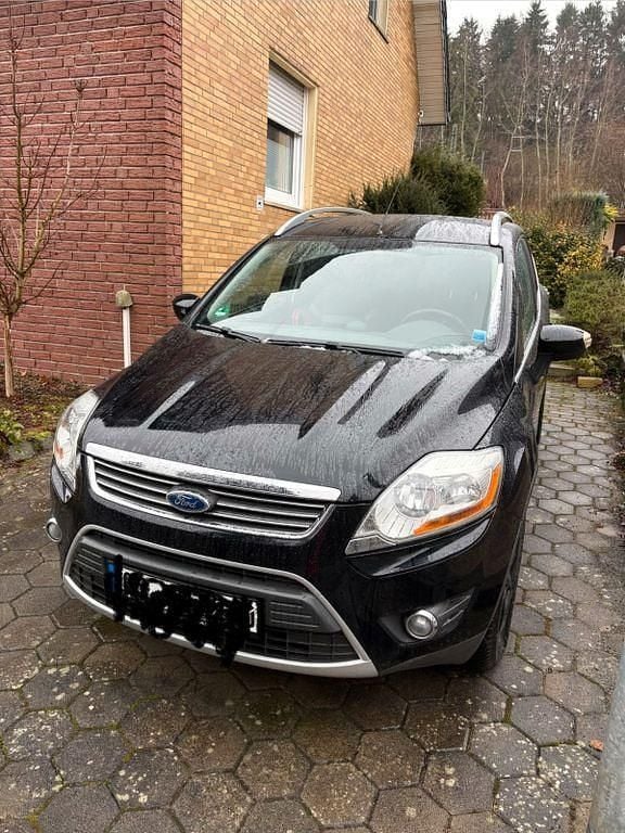 Gebraucht Ford Kuga Titanium 136 PS (100 kW) 2010 Schwarz SUV