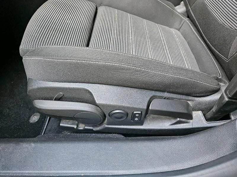 Gebraucht Opel Insignia 160 PS (117 kW) 2013 Silber Kombi