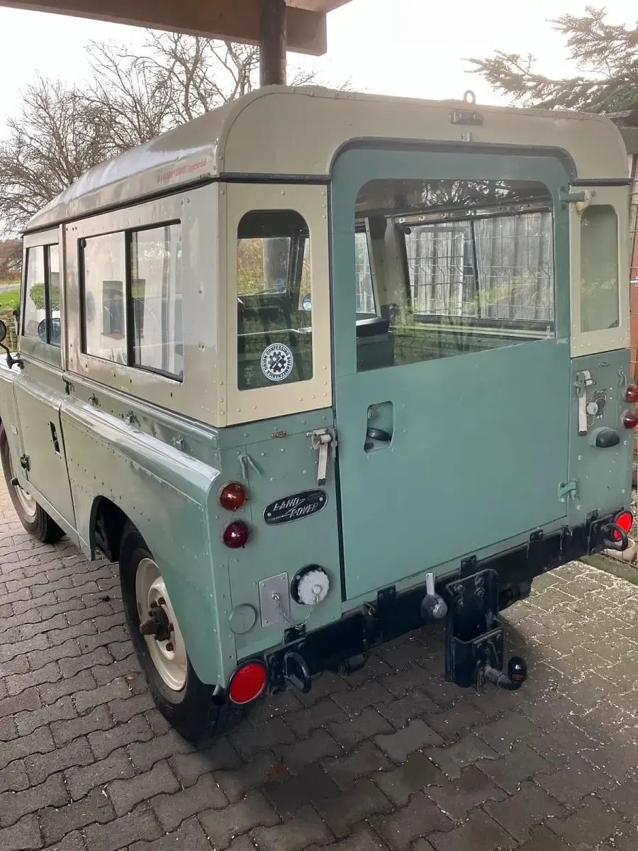 Gebraucht Land Rover 88 65 PS (47 kW) 1969 Grün SUV
