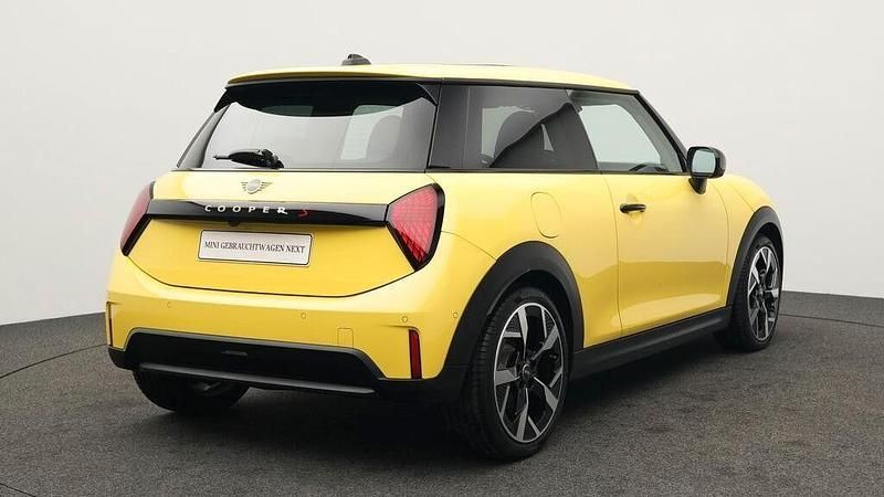 Gebraucht Mini Cooper S Classic 204 PS (150 kW) 2025 Gelb Kleinwagen
