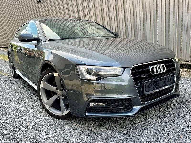 Grau Gebraucht 2013 Audi A5 Sportback S-Line Limousine | 12.999 € (Superpreis) - Bild 1/4