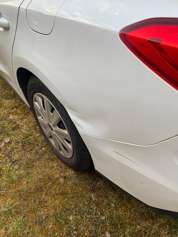 Gebraucht Ford Focus 150 PS (110 kW) 2019 Weiß Kombi