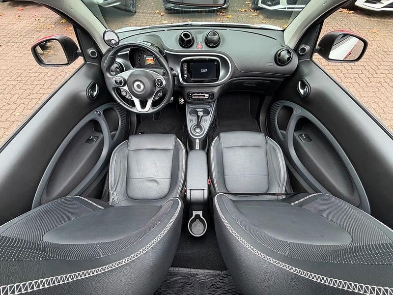 Gebraucht Smart ForTwo Cabrio Brabus 109 PS (80 kW) 2018 Weiß Cabrio
