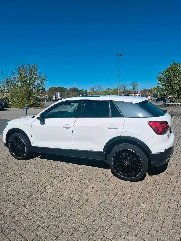 Usata Audi Q2 150 CV (110 kW) 2018 Bianco SUV