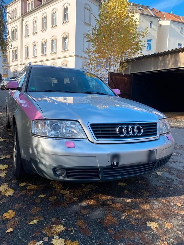 Silber Gebraucht 2000 Audi A6 Kombi | 2.100 € (Fairer Preis) - Bild 1/4