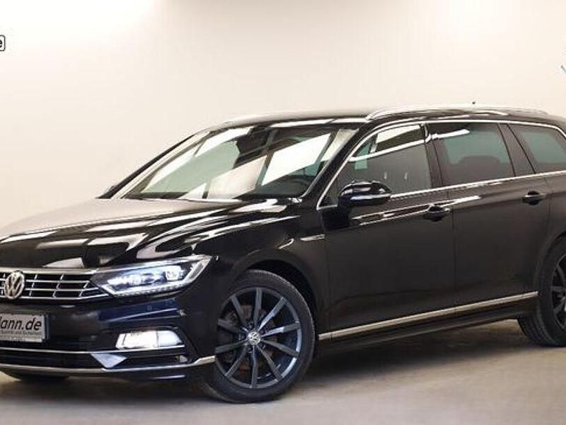 Gebraucht VW Passat R-line 190 PS (139 kW) 2018 Schwarz Kombi