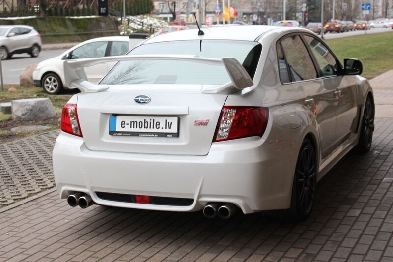 Gebraucht Subaru Impreza 300 PS (220 kW) 2012 Weiß Limousine