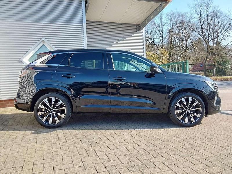 Gebraucht Renault Austral Techno 158 PS (116 kW) 2023 Schwarz metallic SUV