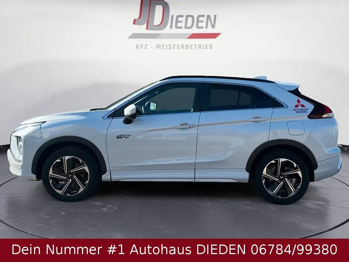 Gebraucht Mitsubishi Eclipse Cross Top 188 PS (138 kW) 2021 Weiß SUV