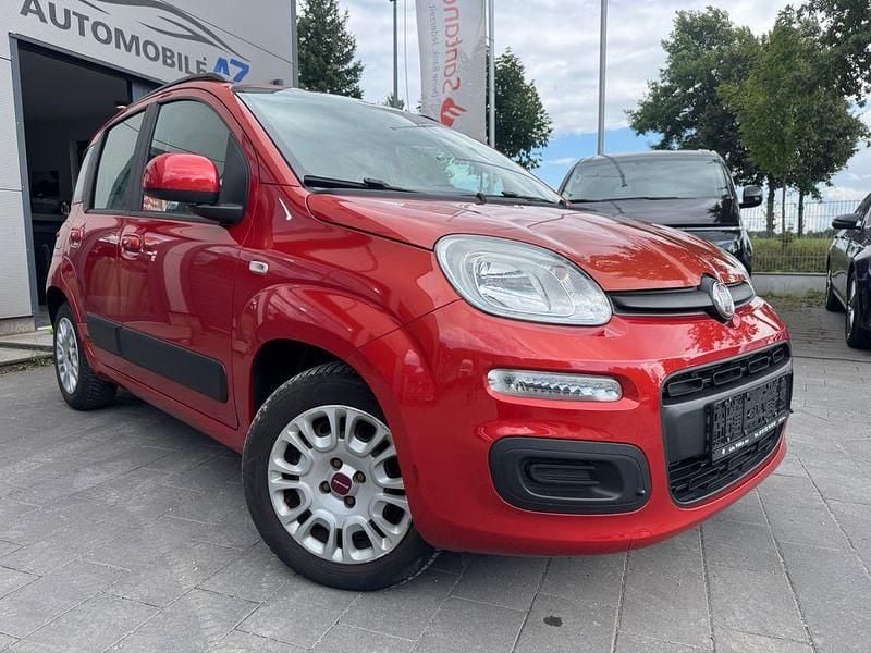 Rosso geranio/gioioso Gebraucht 2012 Fiat Panda Lounge Kleinwagen | 5.999 € (Etwas zu teuer) - Bild 1/4