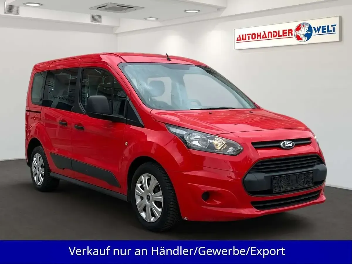 Gebraucht Ford Tourneo Connect 101 PS (74 kW) 2015 Rot Van / Kleinbus