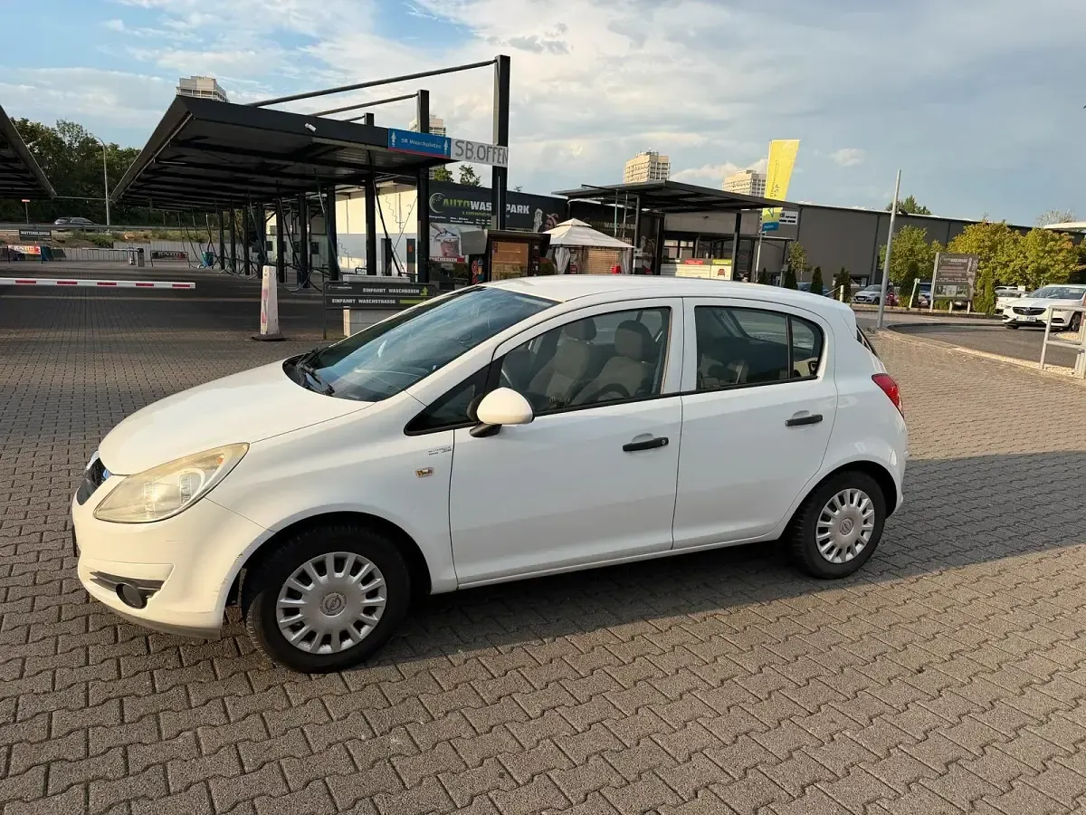 Gebraucht Opel Corsa 60 PS (44 kW) 2009 Weiß Kleinwagen