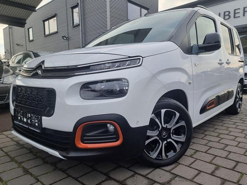 Weiß Gebraucht 2019 Citroën Berlingo XTR Van / Kleinbus | 14.990 € (Guter Preis) - Bild 1/4