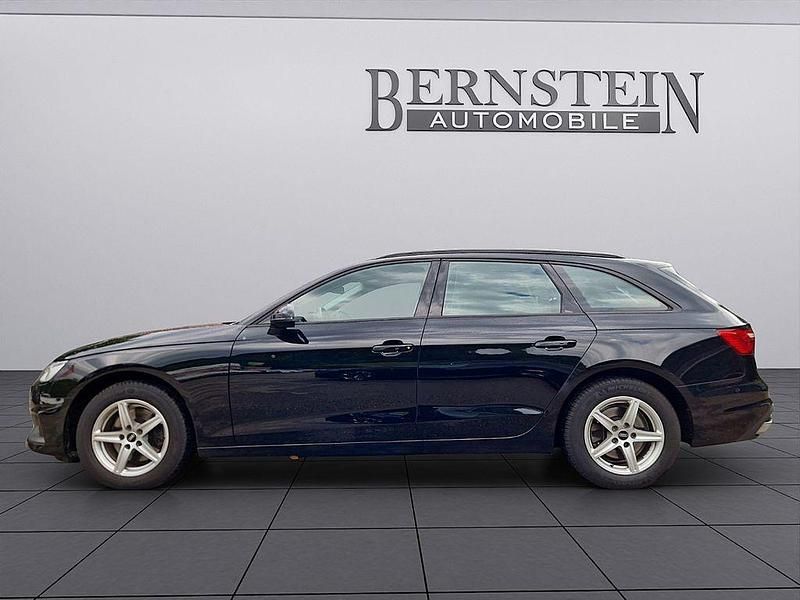 Gebraucht Audi A4 150 PS (110 kW) 2022 Schwarz Kombi