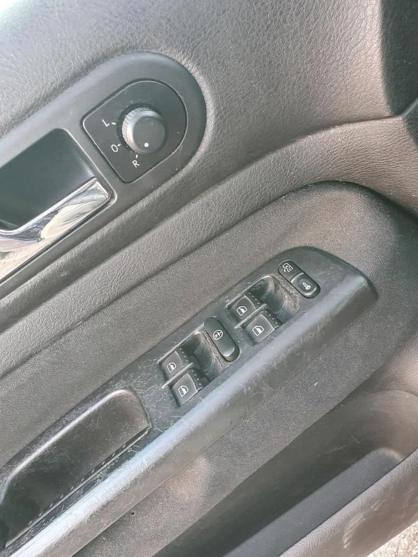 Gebraucht VW Golf IV 101 PS (74 kW) 2001 Limousine