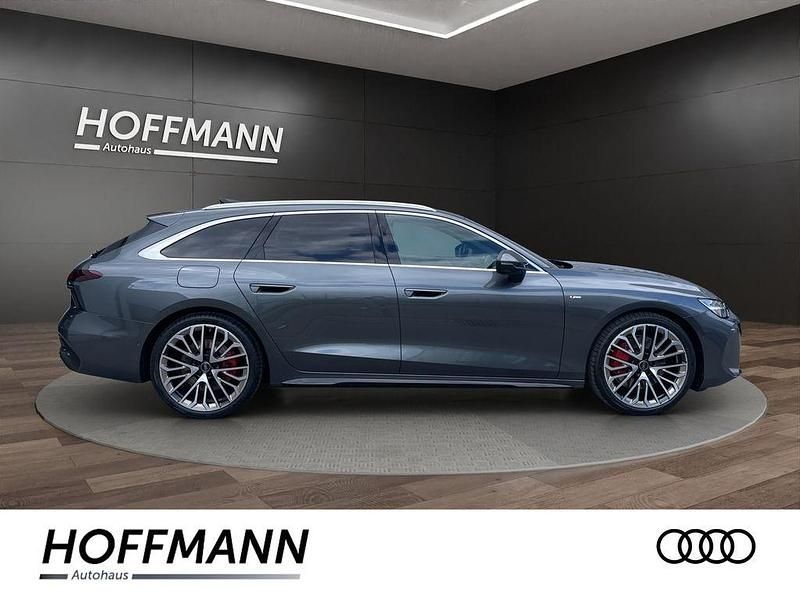 Gebraucht Audi A6 Sport 367 PS (269 kW) 2025 Grau Kombi