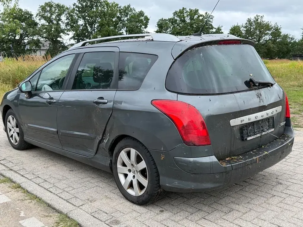 Gebraucht Peugeot 308 SW 163 PS (119 kW) 2011 Grau Kombi
