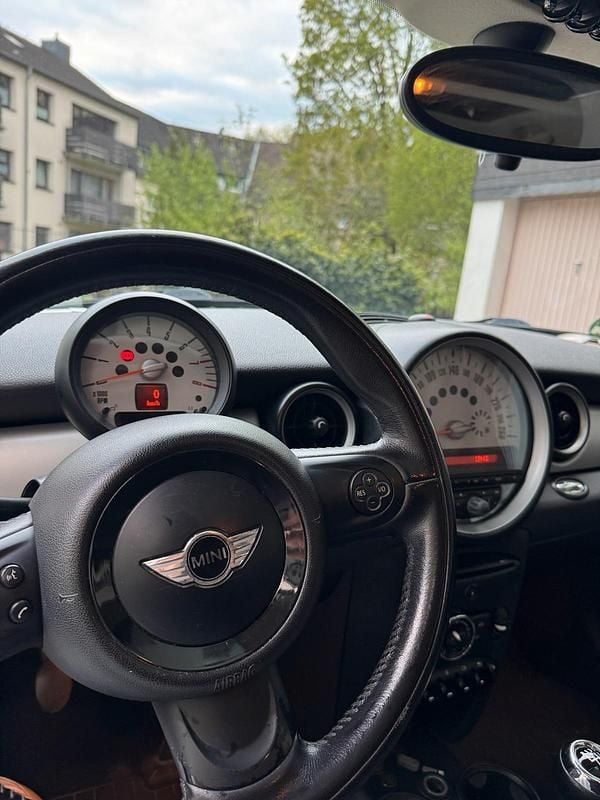 Second-hand Mini Cooper 98 CP (72 kW) 2011 Bej Hatchback