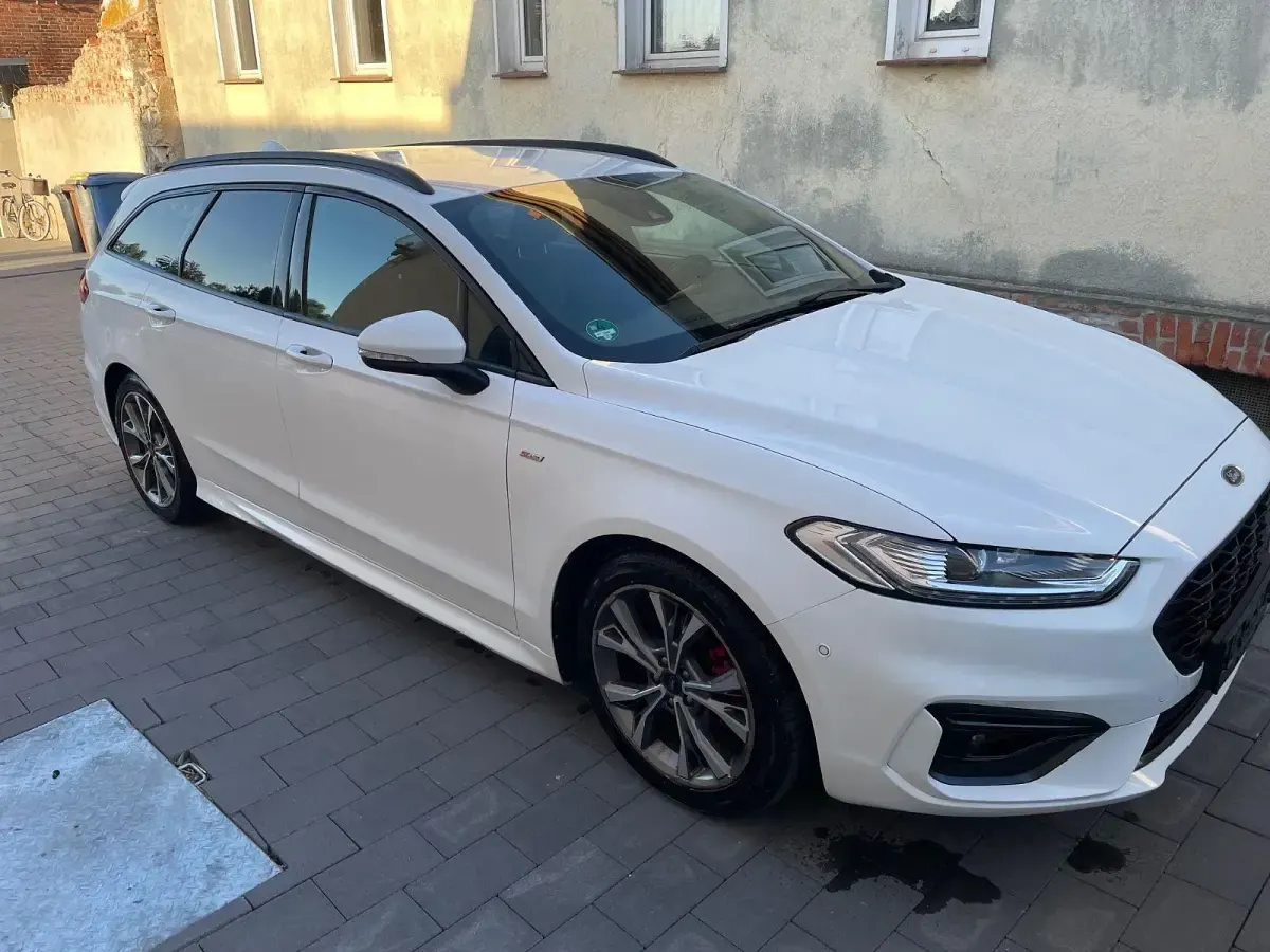 Gebraucht Ford Mondeo ST-Line 188 PS (138 kW) 2021 Weiß Kombi
