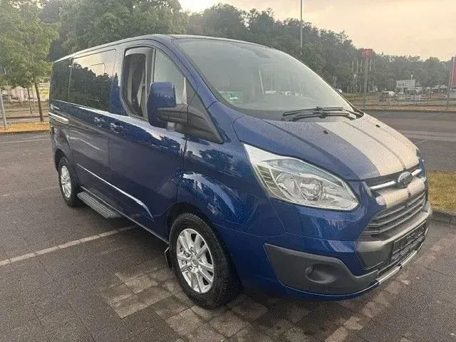 Gebraucht Ford Tourneo 155 PS (114 kW) 2015 Blau Van / Kleinbus